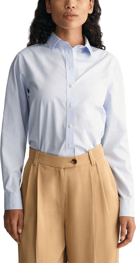 REG POPLIN SHIRT, från GANT, i färgen Light Blue.