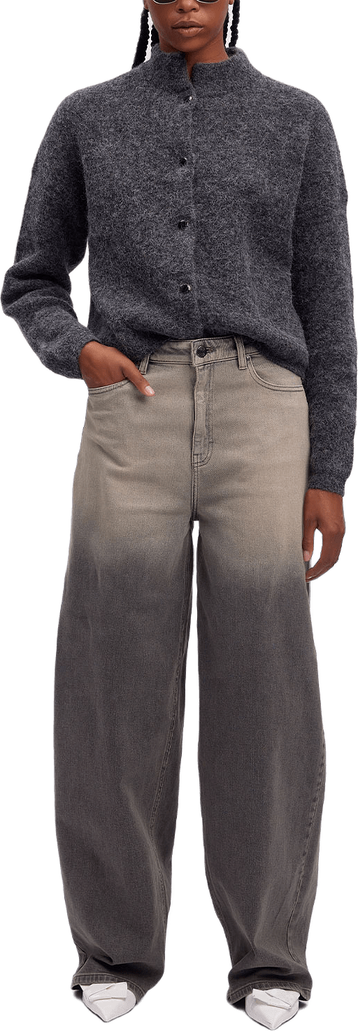 AlphaGZ Short Cardigan, från Gestuz, i färgen Charcoal Melange.