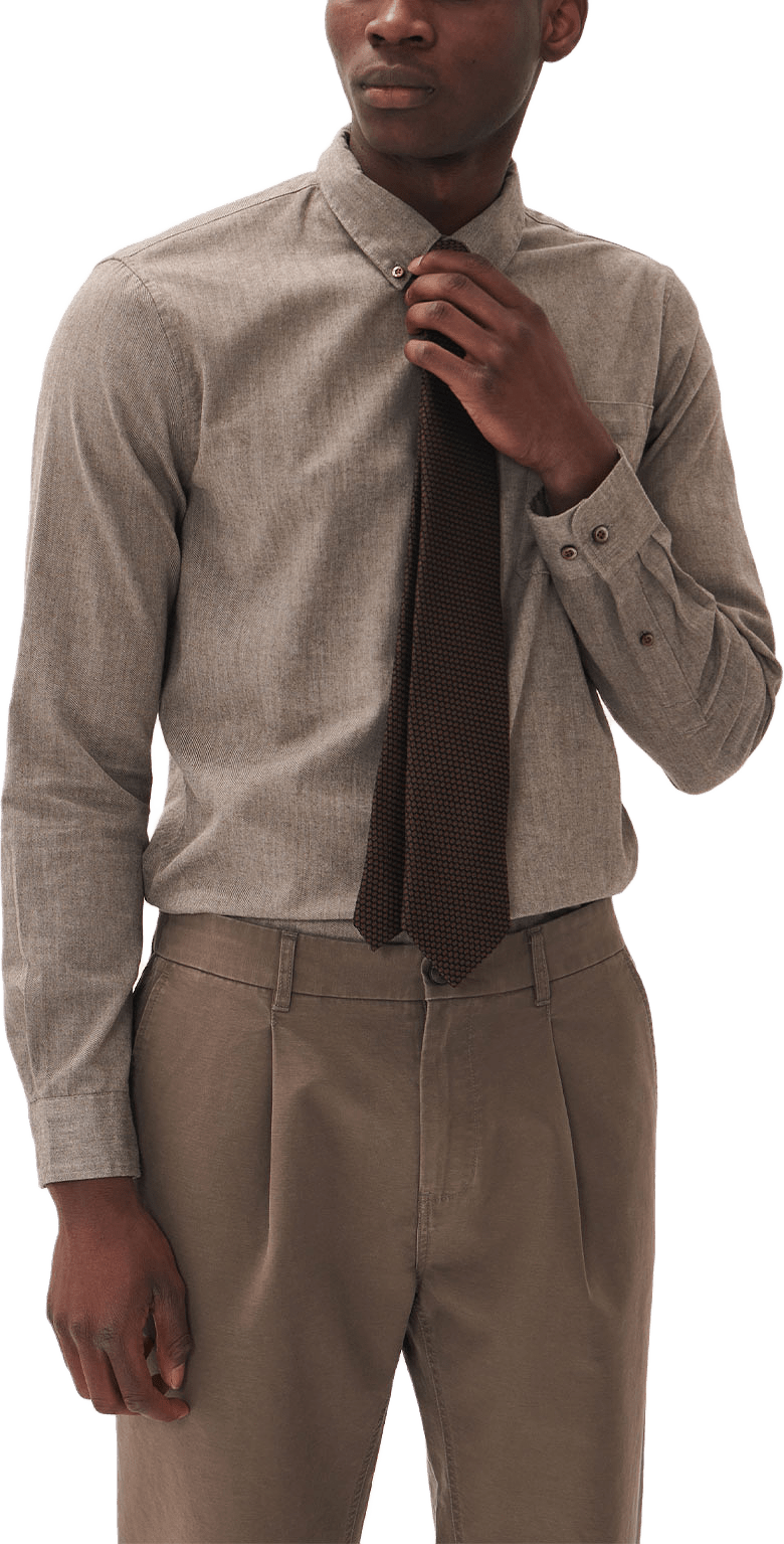 MAtrostol Shirt, från Matinique, i färgen Morel.