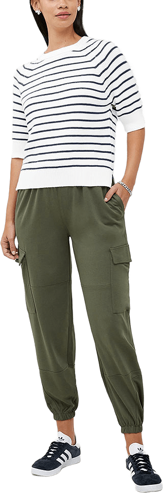 Lily Mozart Tröja, från French Connection, i färgen Summer White/Utility.