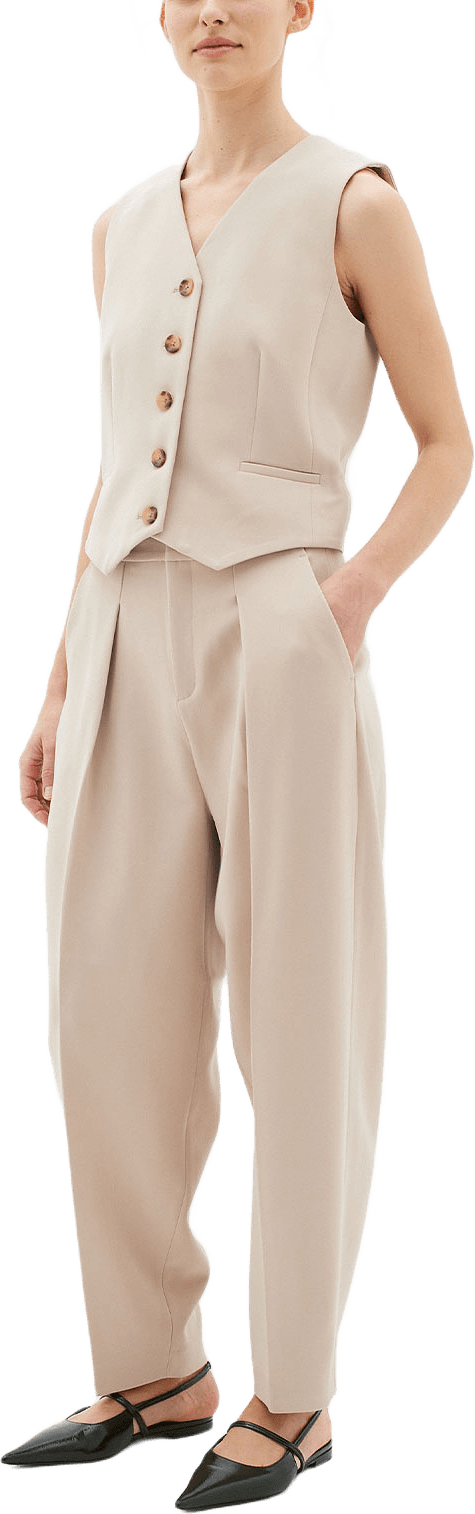 PaxtiaIW Barrel Trousers, från Inwear, i färgen Sandstone.