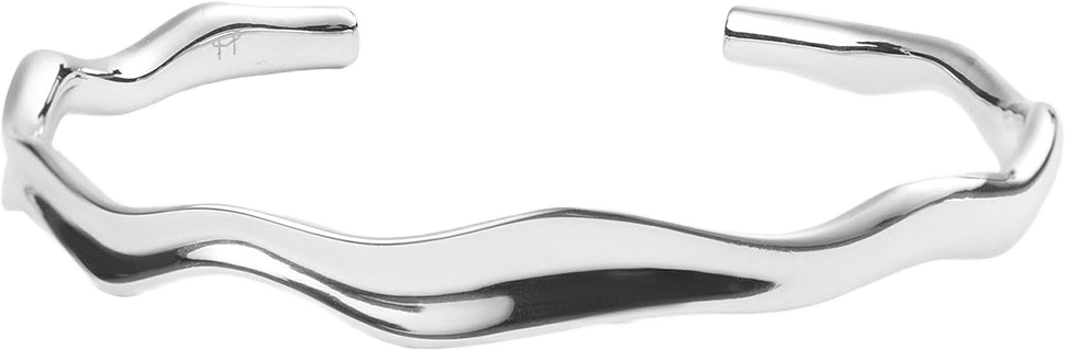 Wavy bolded cuff Steel bracelet, från Mockberg, i färgen Silver.