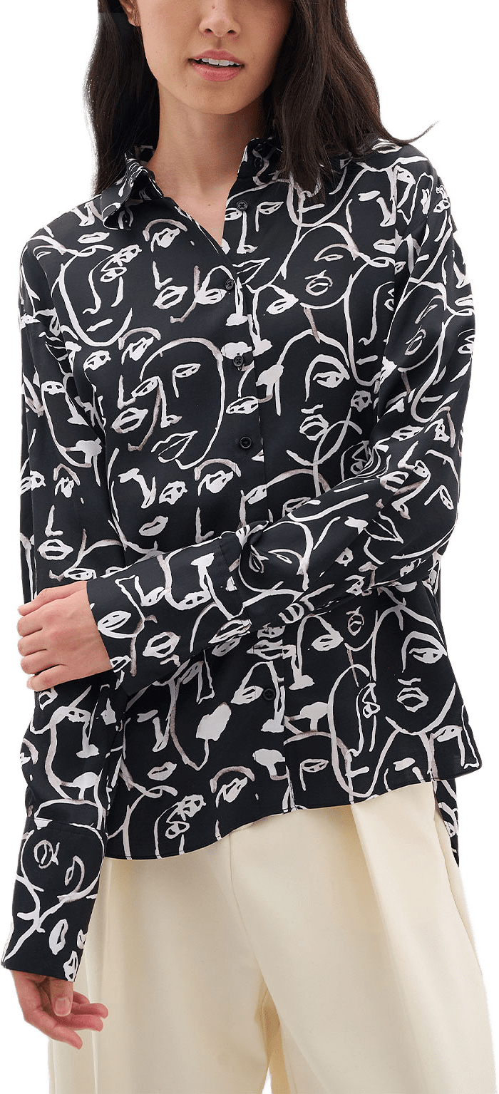PaulineIW Shirt, från Inwear, i färgen Faces Black.