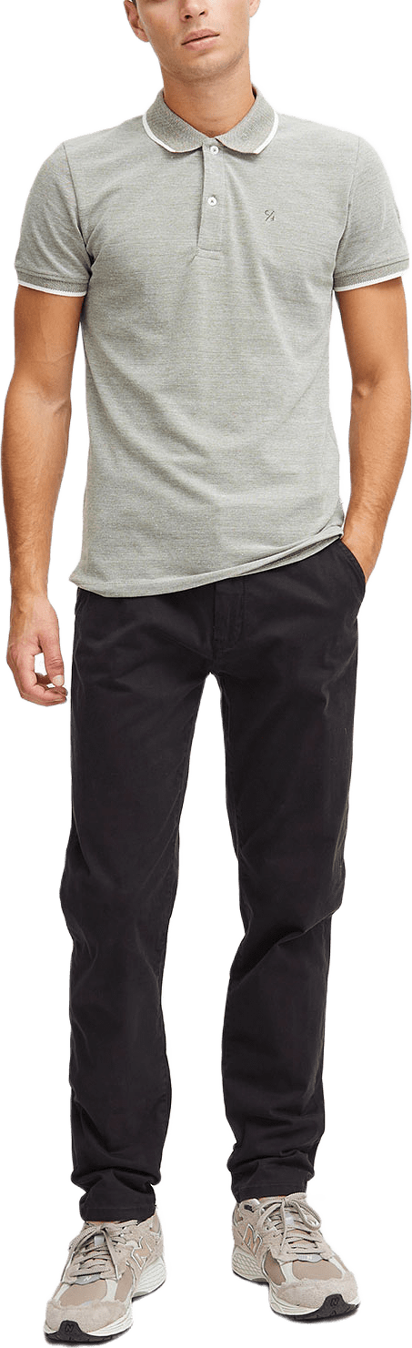 Cfviggo Chino Pants Trousers, från Casual Friday, i färgen Black.