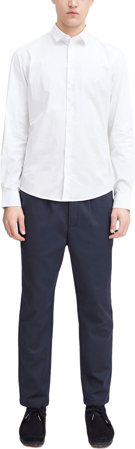 Cfpalle Slim Fit Shirt, från Casual Friday, i färgen Bright White.