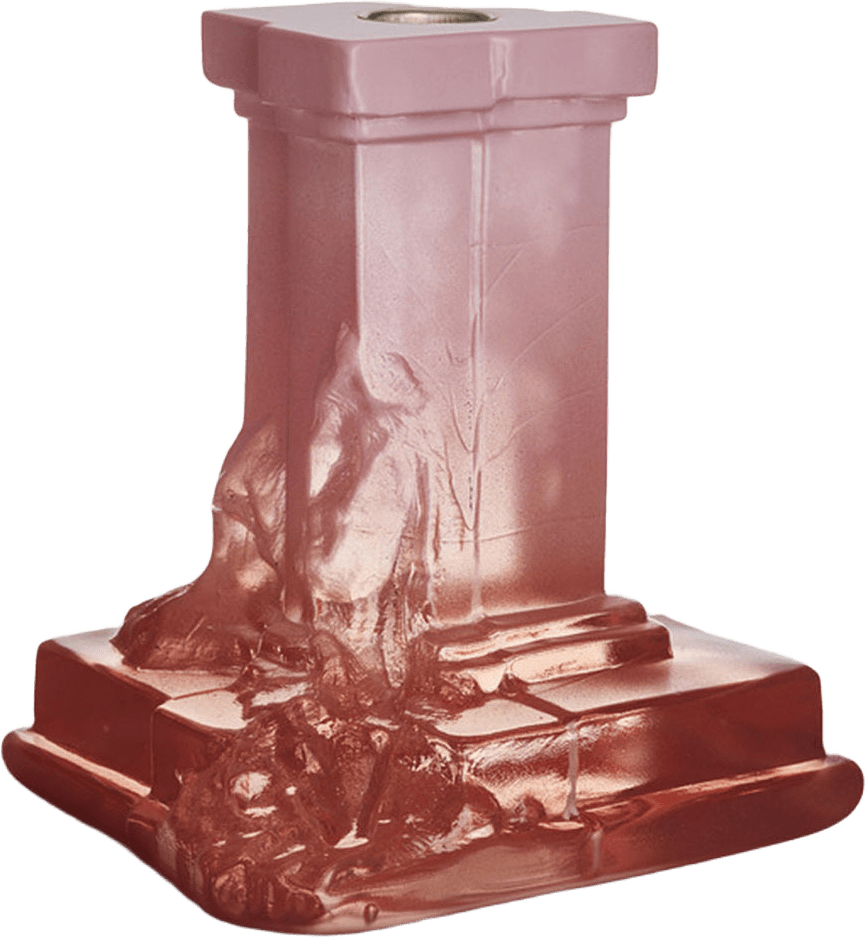 Ljusstake Rocky Baroque, från Kosta Boda, i färgen Spicy Rose.