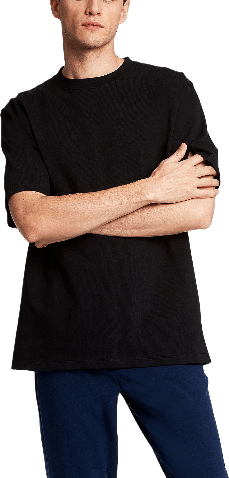 Oversize Tee, från Lindbergh, i färgen Black.