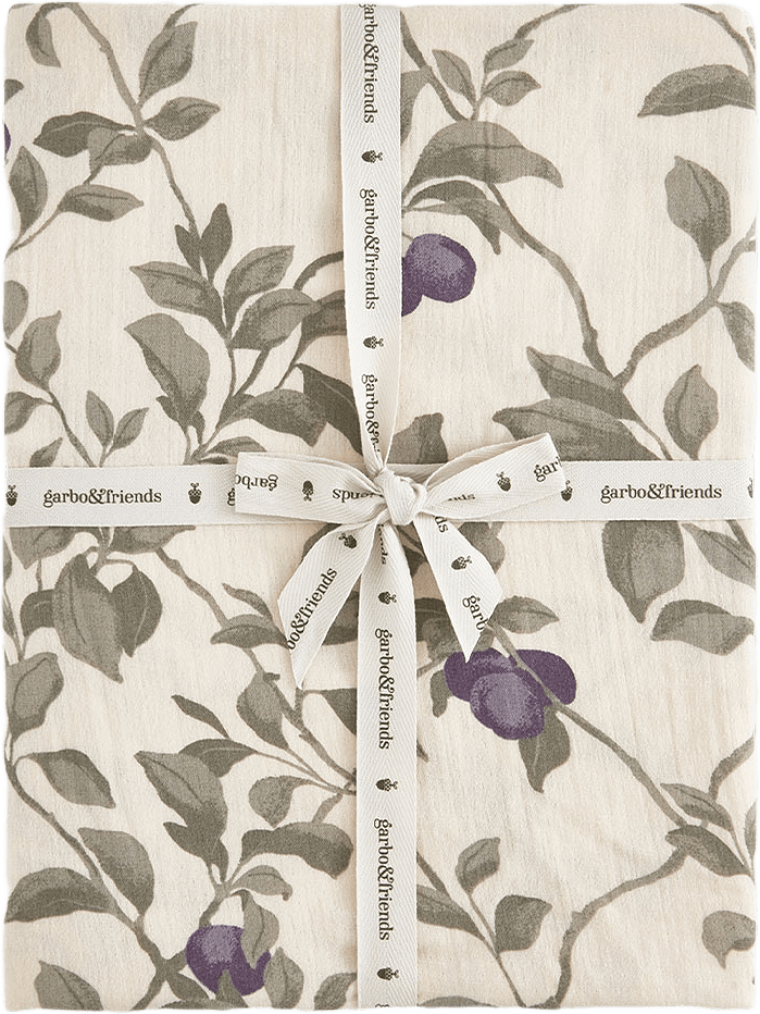 Muslin Dra-På-Lakan 90x200 cm, från Garbo&Friends, i färgen Plum.