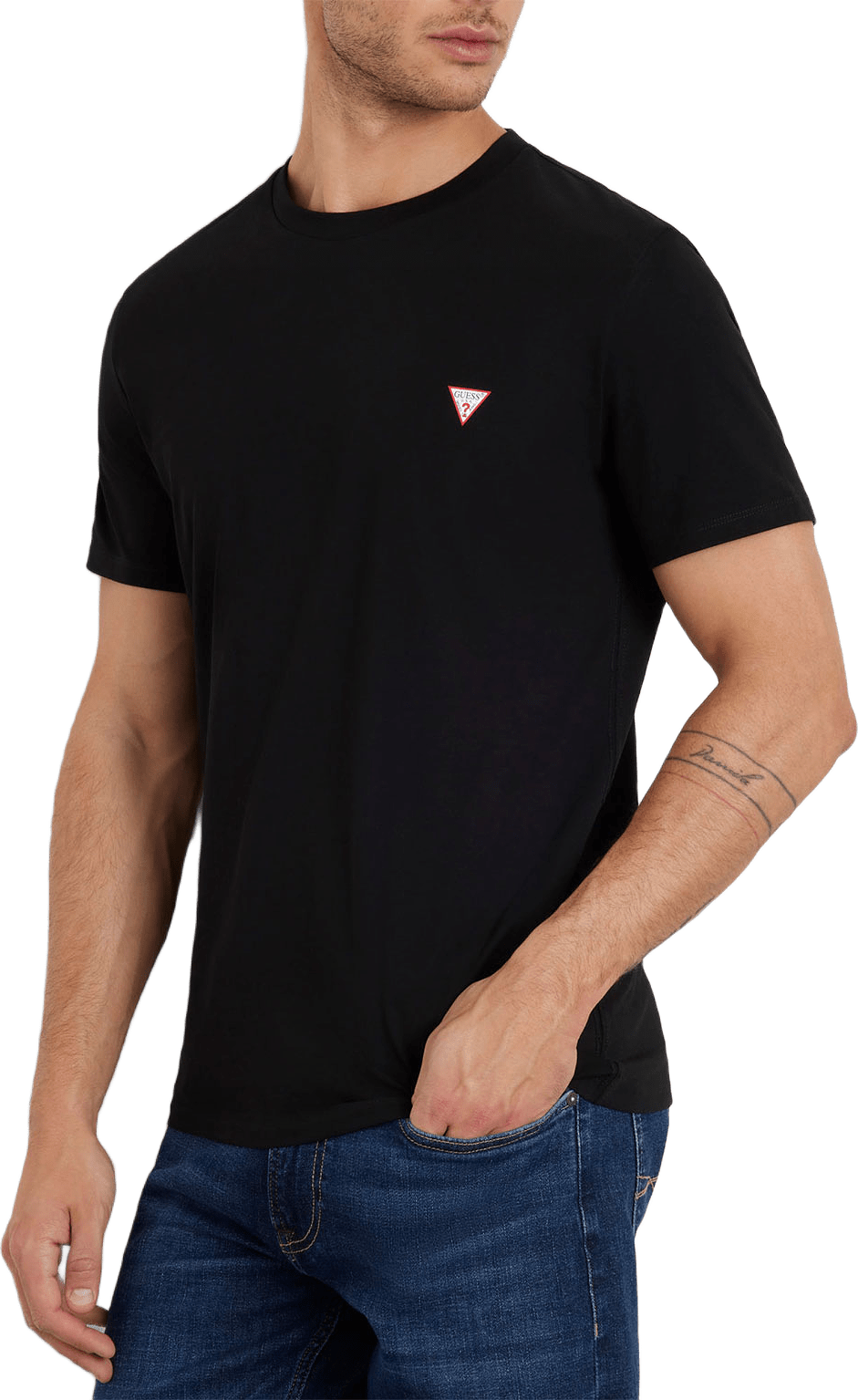 Cn Ss Core Tee T-Shirt, från Guess, i färgen Jet Black A996.