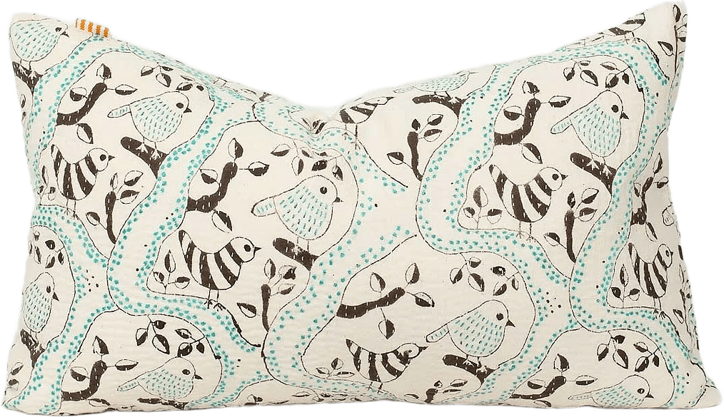 KANTHA BIRDS Kuddfodral 30x50 cm, från A World of Craft, i färgen Brun/Ljusblå.