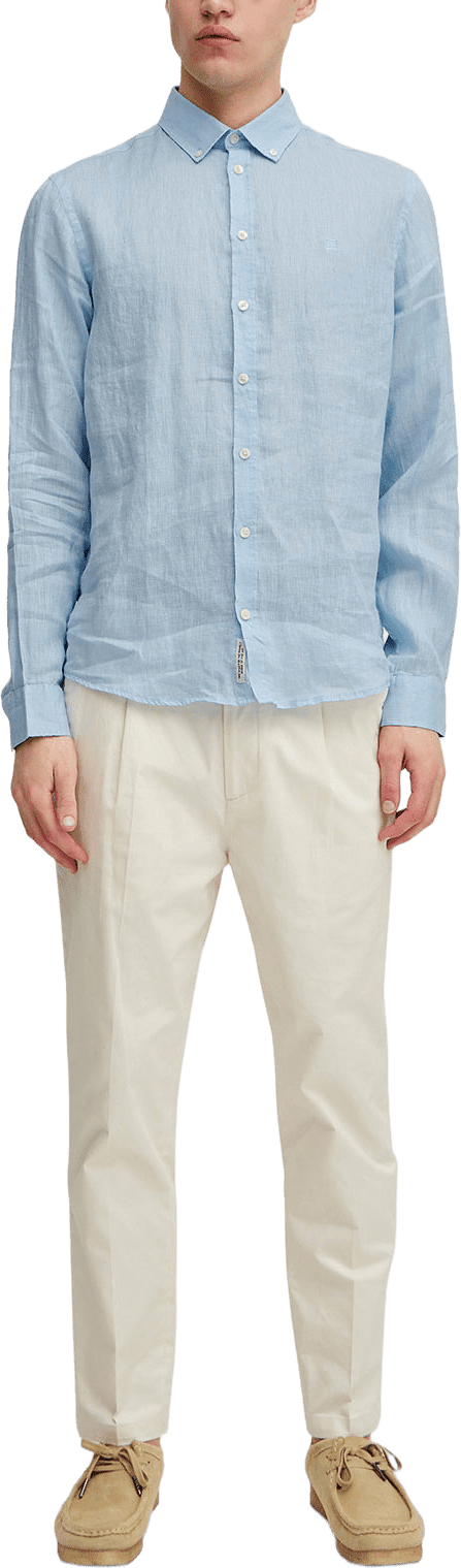 CFANTON BD LS linen shirt Shirt, från Casual Friday, i färgen Chambray Blue.