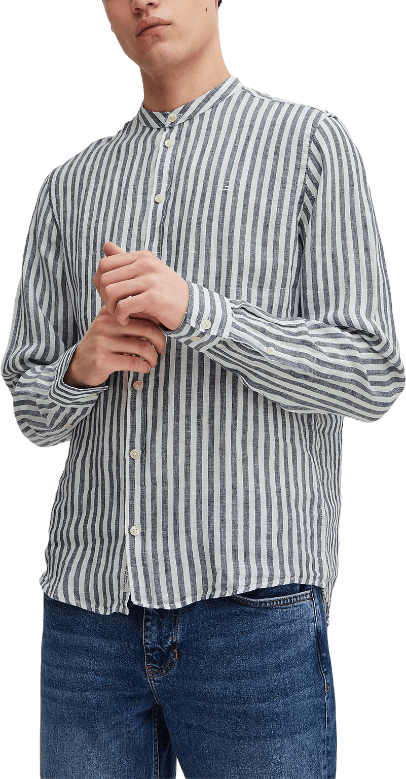 CFANTON LS CC linen striped shirt Shirt, från Casual Friday, i färgen Navy Blazer.