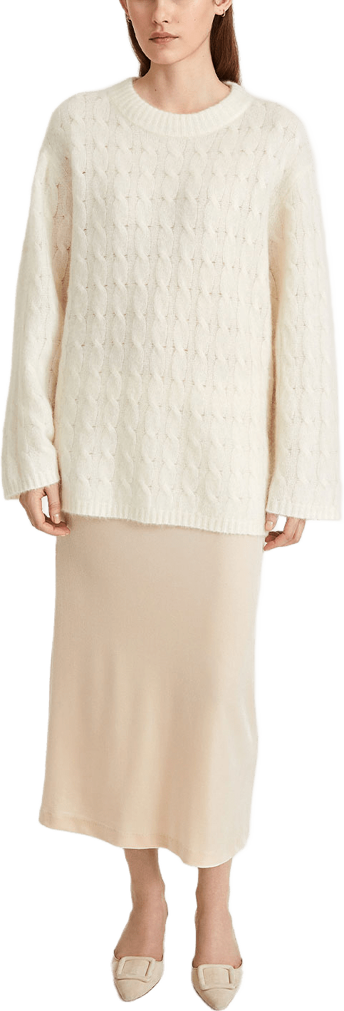 Noemi Cable Sweater, från Stylein, i färgen White.