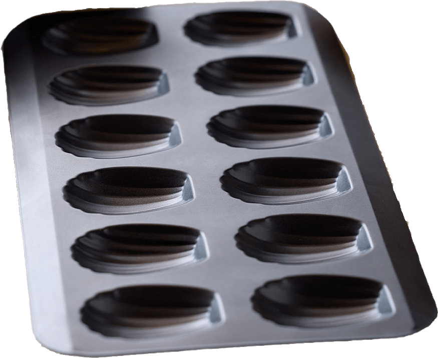 Madeleineformar 12 st, från Blomsterbergs, i färgen Metall.