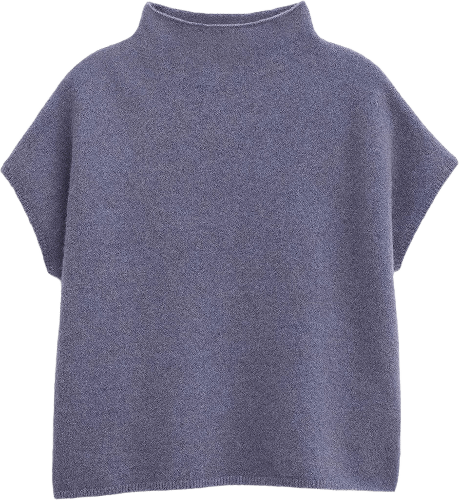 Ximena Sweater, från Filippa K, i färgen Dusty Blue.