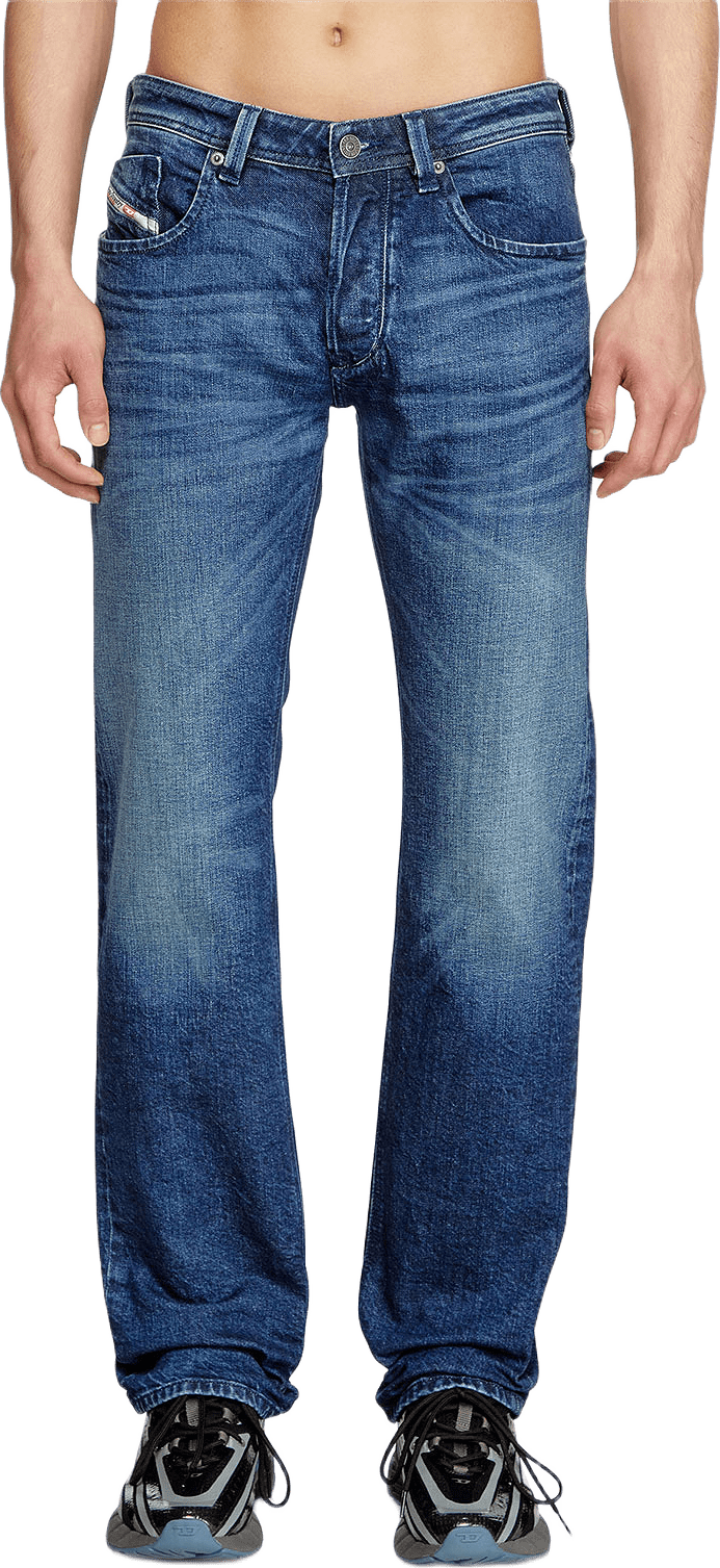 Regular Jeans 1985 Larkee, L32 09L51, från Diesel, i färgen Dark Blue.