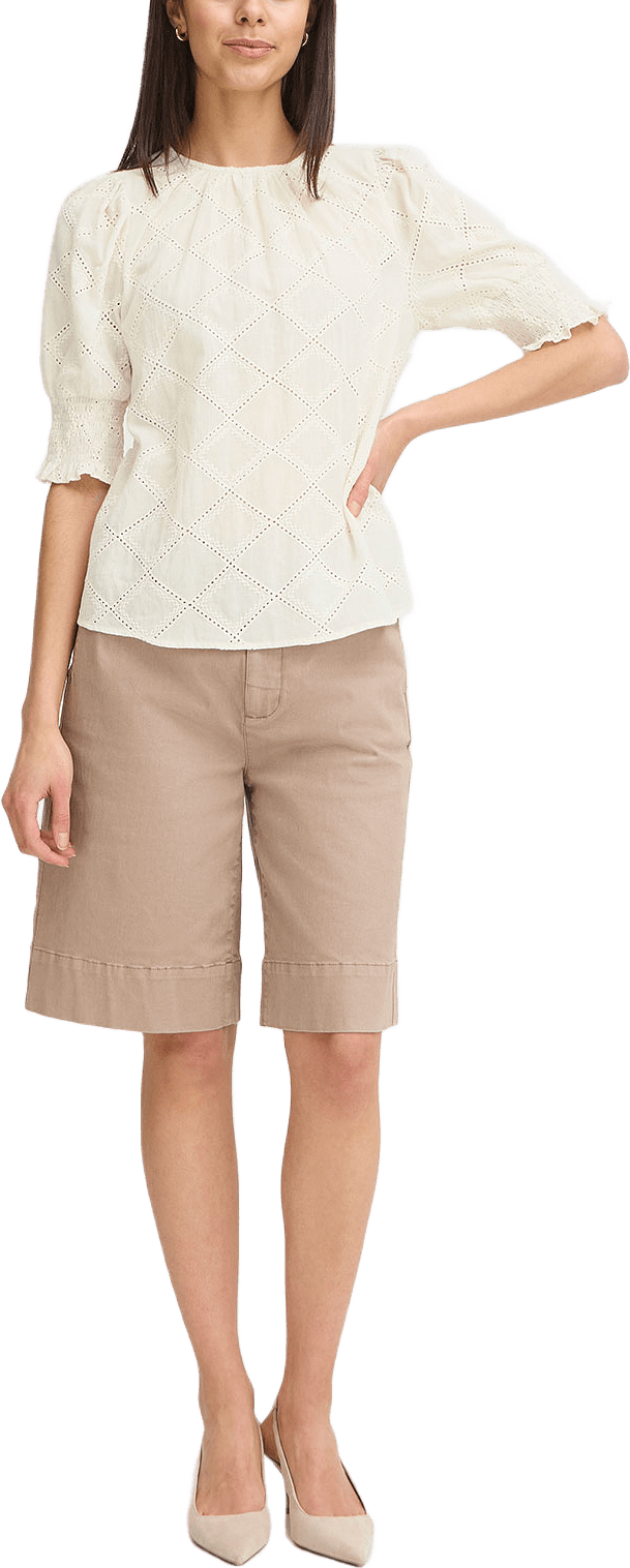 FRBAMA BL 1 Shirt, från Fransa, i färgen Whisper White.