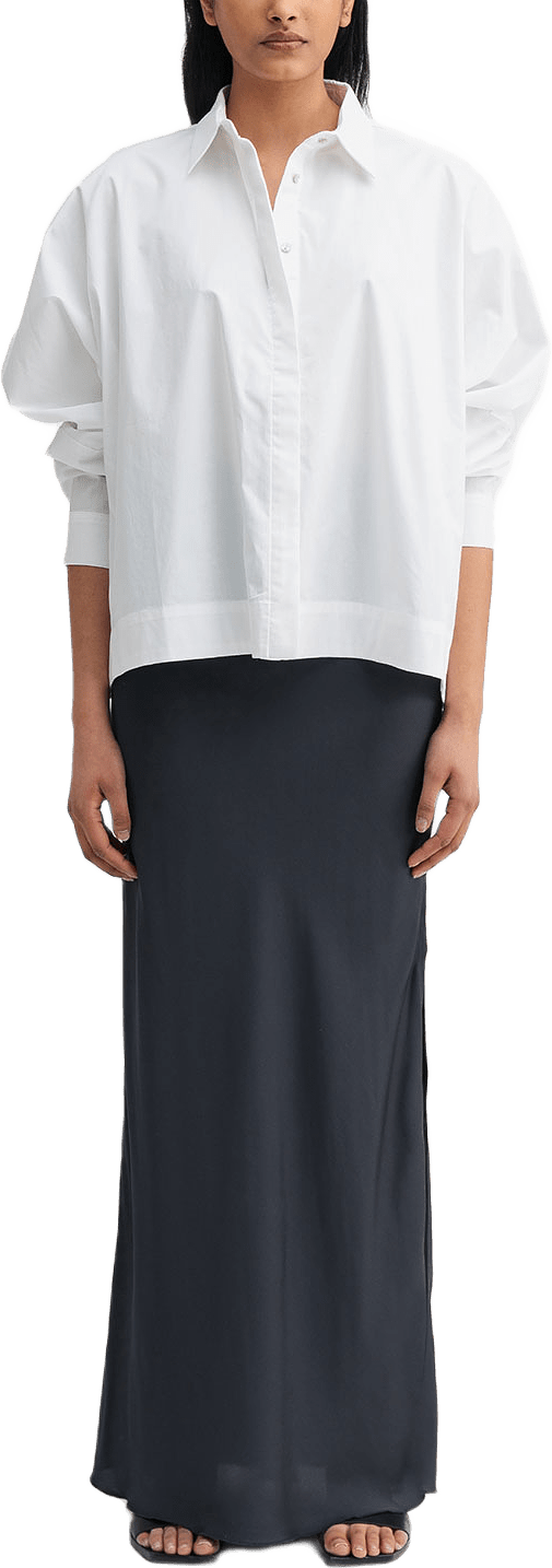 Gigi shirt, från Ahlvar Gallery, i färgen Vit.