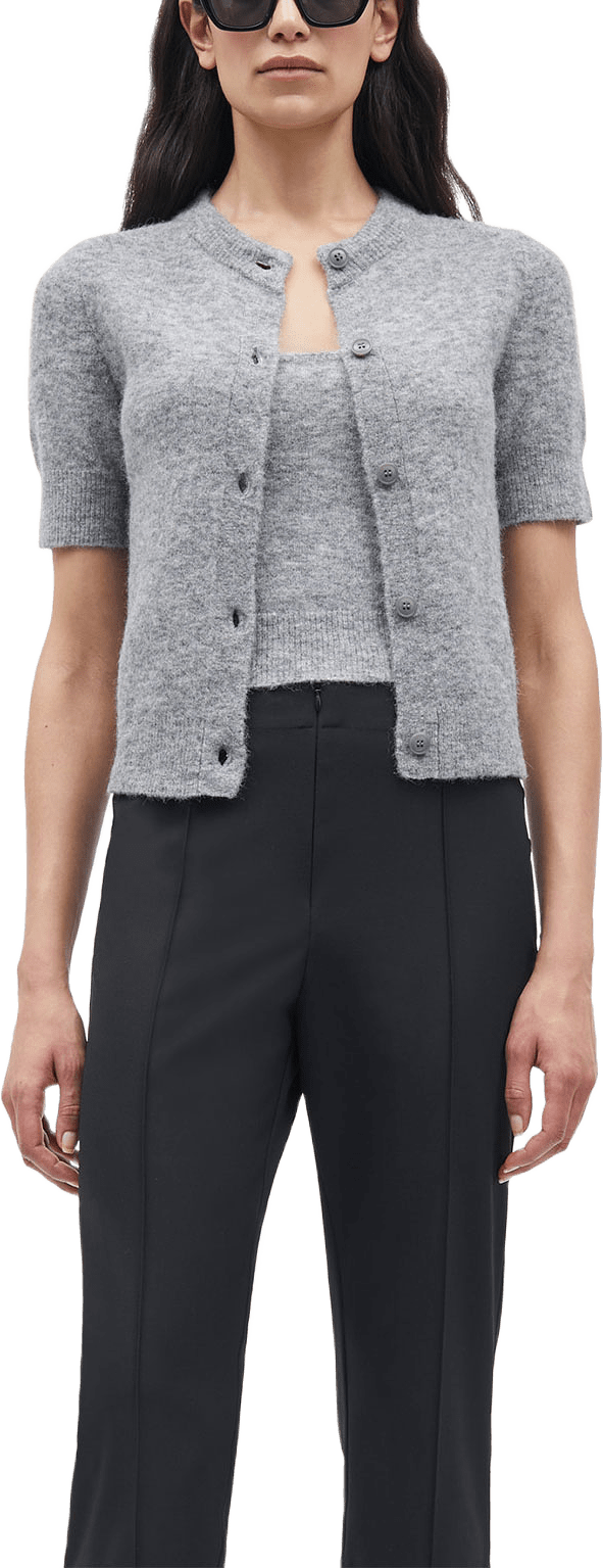 Sanoura Ss Cardigan 15556, från SAMSOE SAMSOE, i färgen Grey Mel.