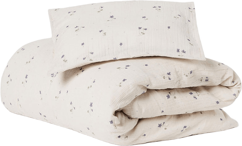 Viola Bäddset 100x130 cm, från Garbo&Friends, i färgen Viola.