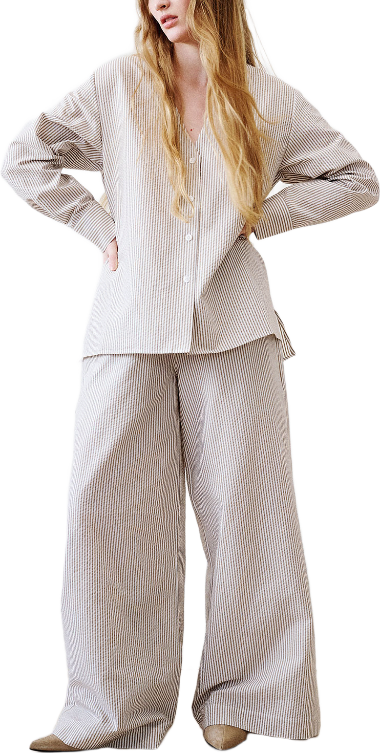 Allure Pants, från A Part Of The Art, i färgen Nougat Stripe.