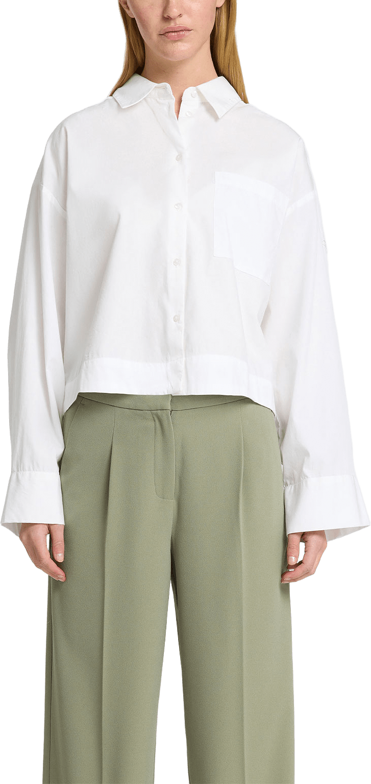 SLFASTHA CROPPED BOXY SHIRT, från Selected Femme, i färgen Bright White.