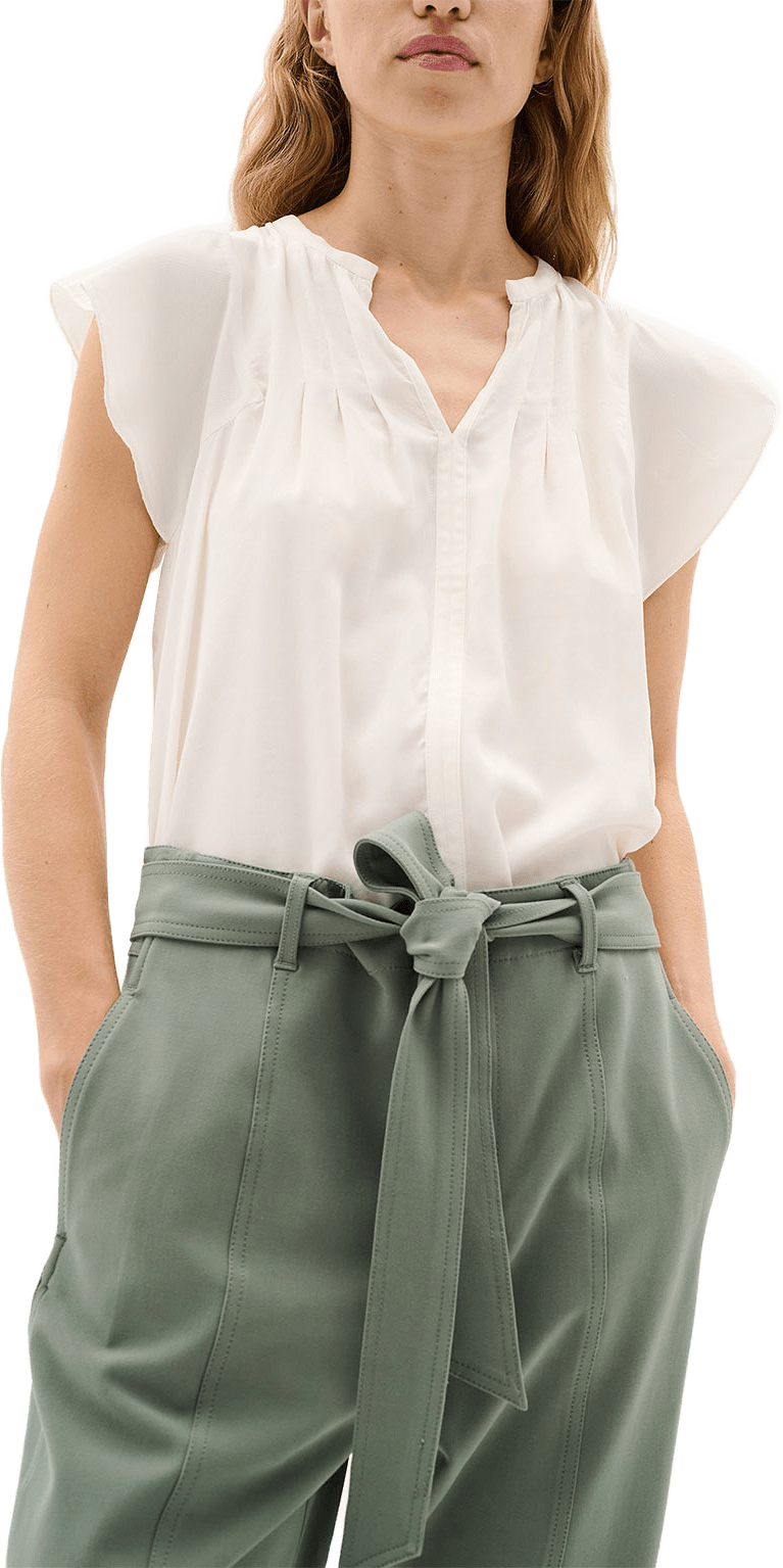 CidenzaIW Top; InWear Blouse, från Inwear, i färgen Whisper White.