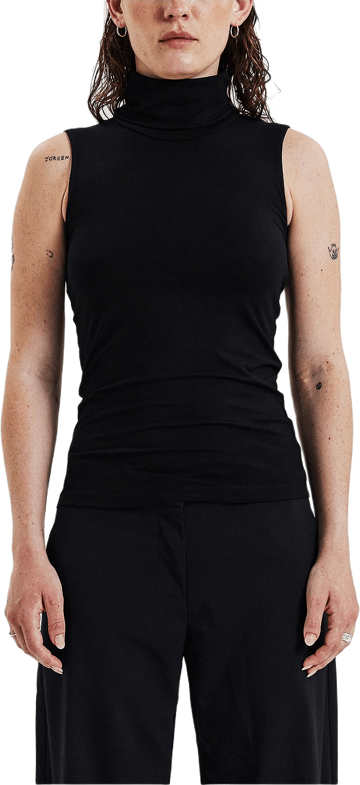 Ärmlös polotopp, från Bread & Boxers, i färgen Black.