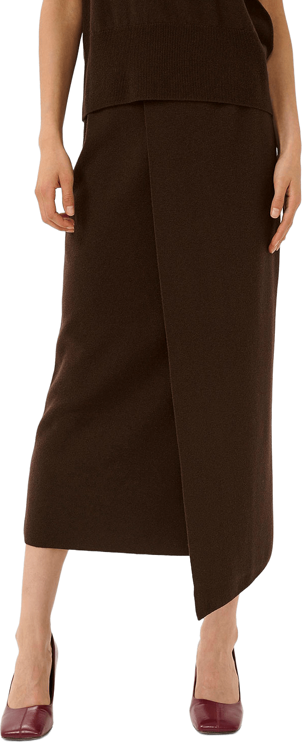 GZmanzi Skirt, från Gestuz, i färgen Deep Burnt Brown.