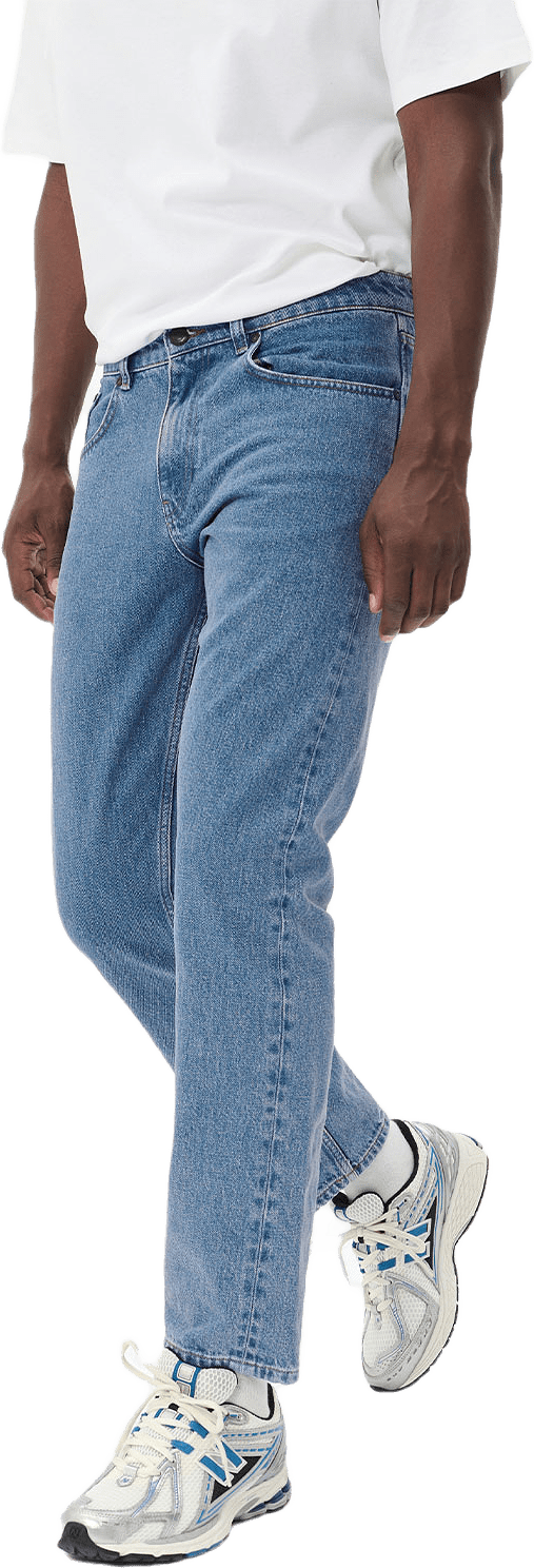 MAcole Denim Jeans, från Matinique, i färgen Light Washed Denim.