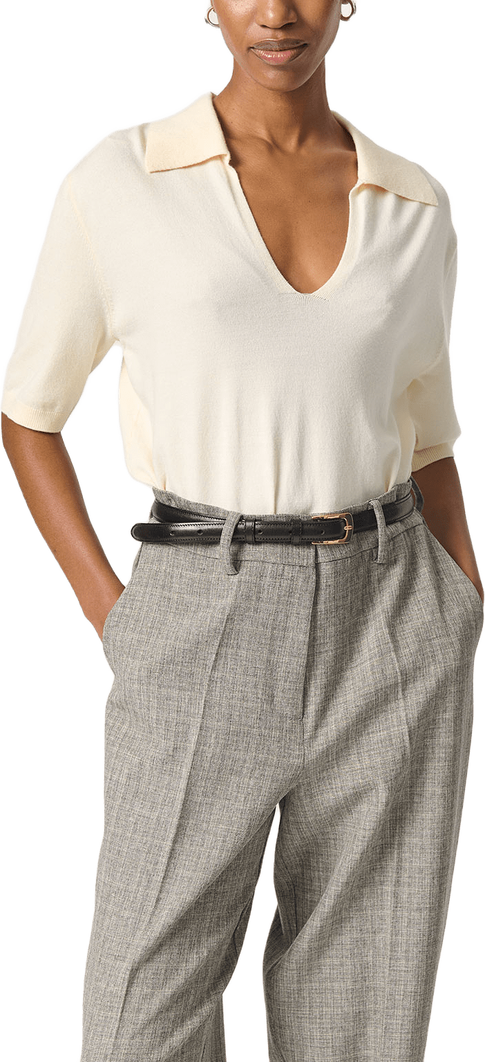 SLSpina Polo Pullover, från Soaked In Luxury, i färgen Whisper White.