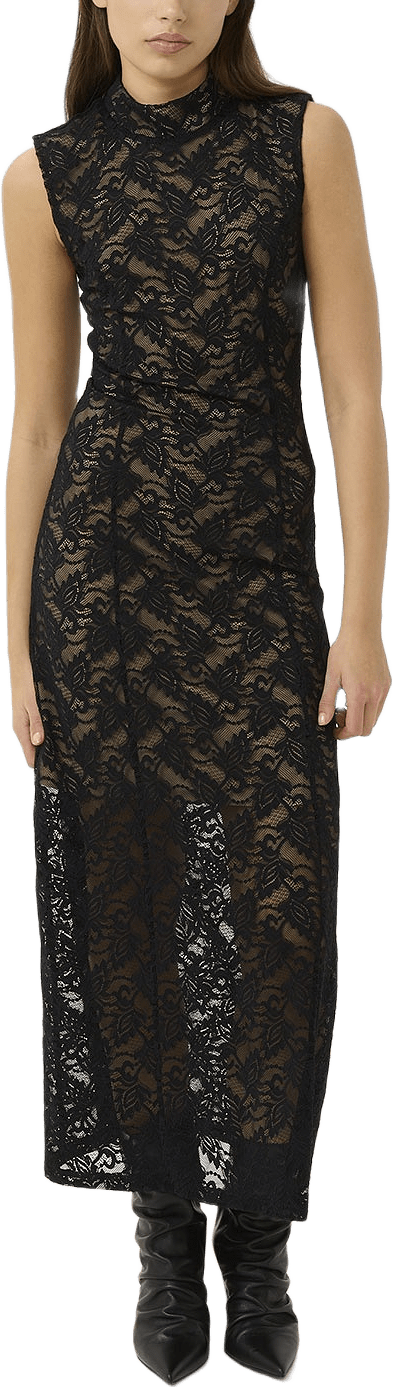 GZtania Dress, från Gestuz, i färgen Black.