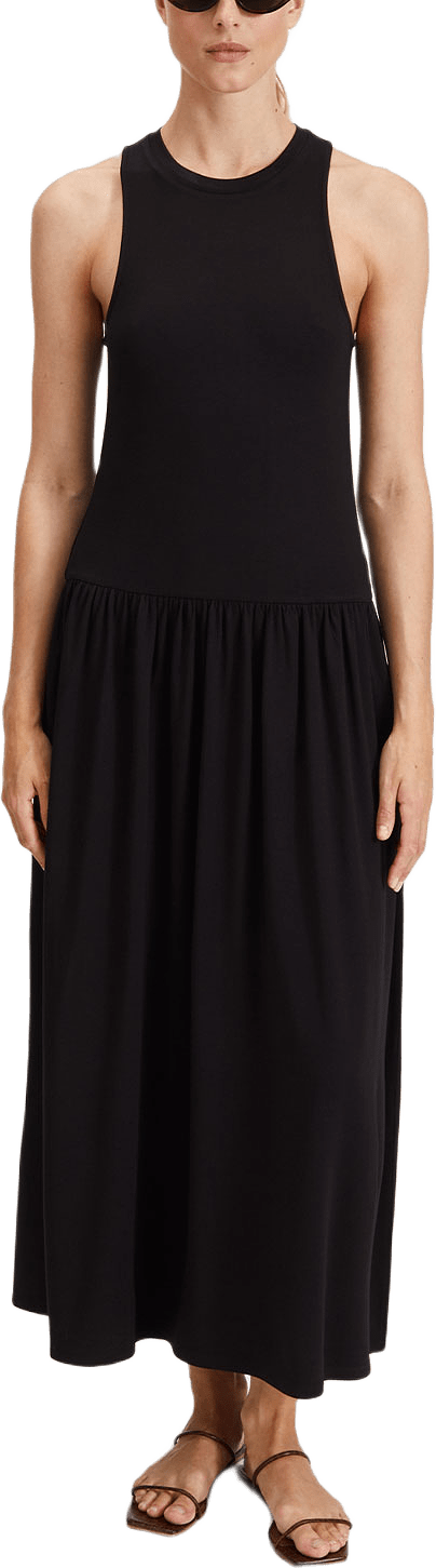 JANNI Dress, från Stylein, i färgen Black.