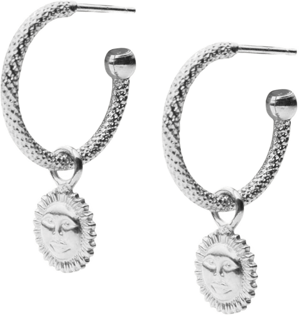 Apollo Loops Earrings, från Caroline Svedbom, i färgen Rhodium.