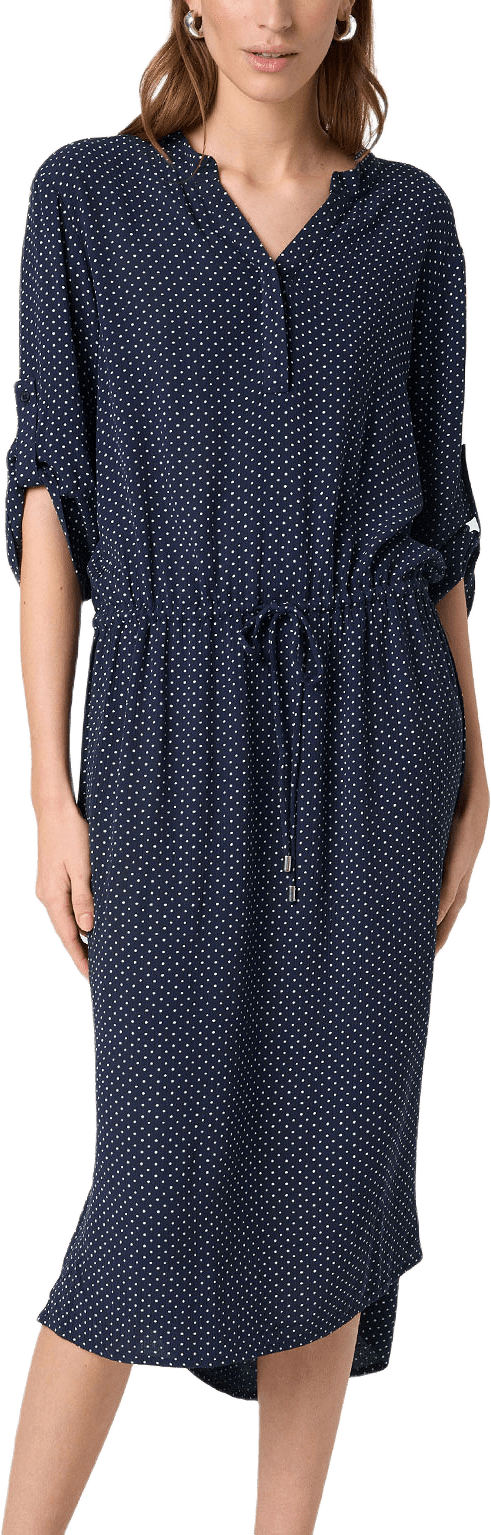 Klänning, Zaya, från Soaked In Luxury, i färgen Navy W White Dots.