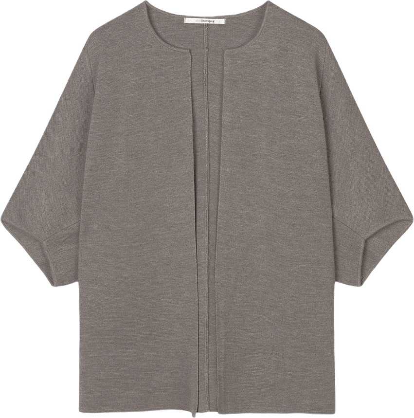 Evi, från Sibin Linnebjerg, i färgen Dark Sand.