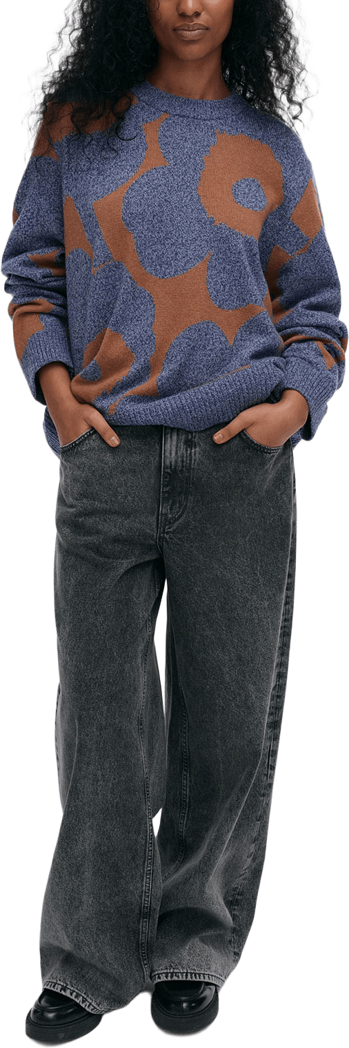 Aatto Unikko, från Marimekko, i färgen Blue, Brown.