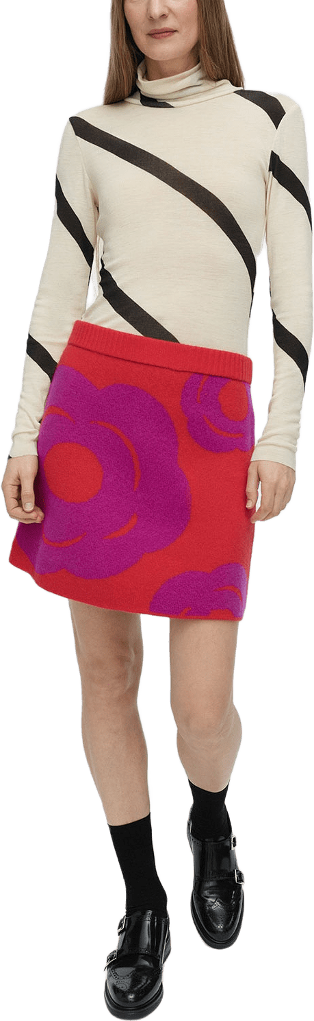 LOVEA TUMMA Skirt, från Marimekko, i färgen Red, Purple.