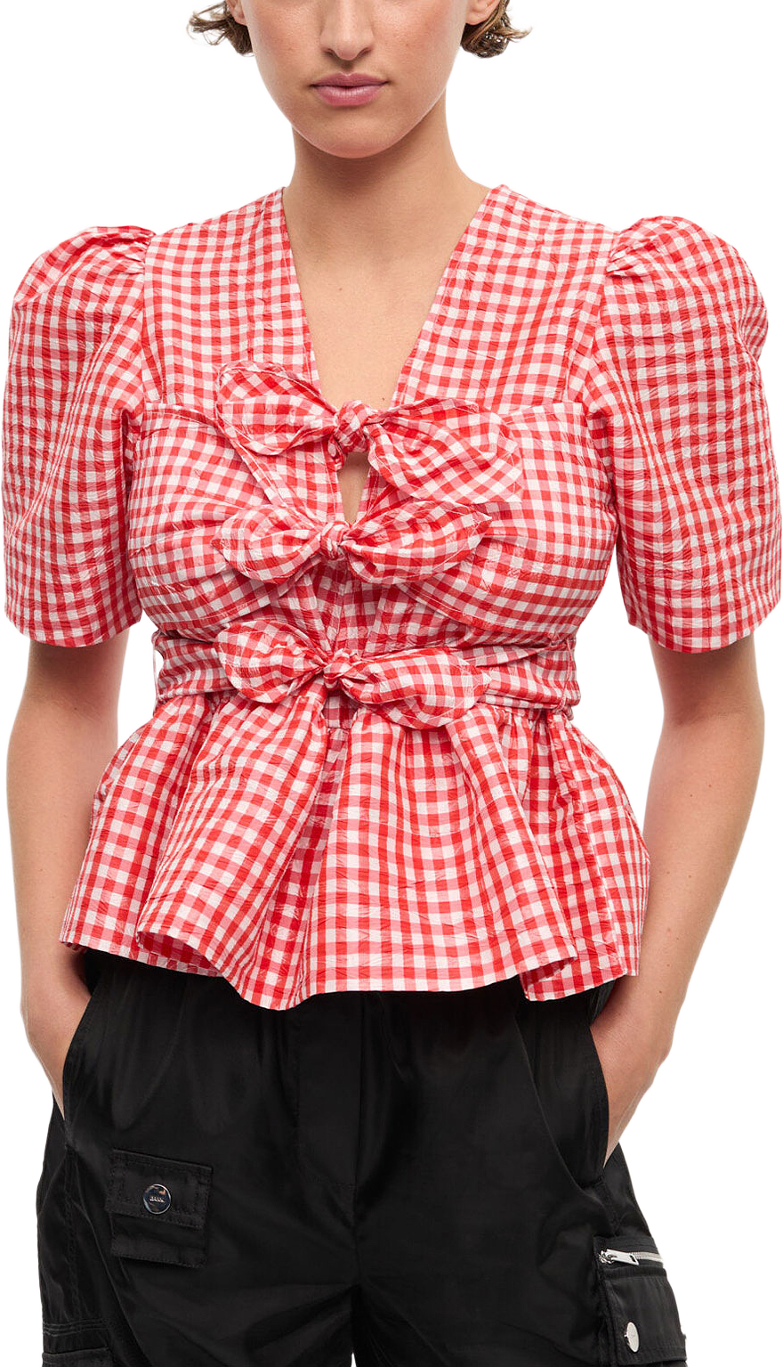 Crinkled Taffeta Check Tie Strap Blouse, från GANNI, i färgen Red Alert.