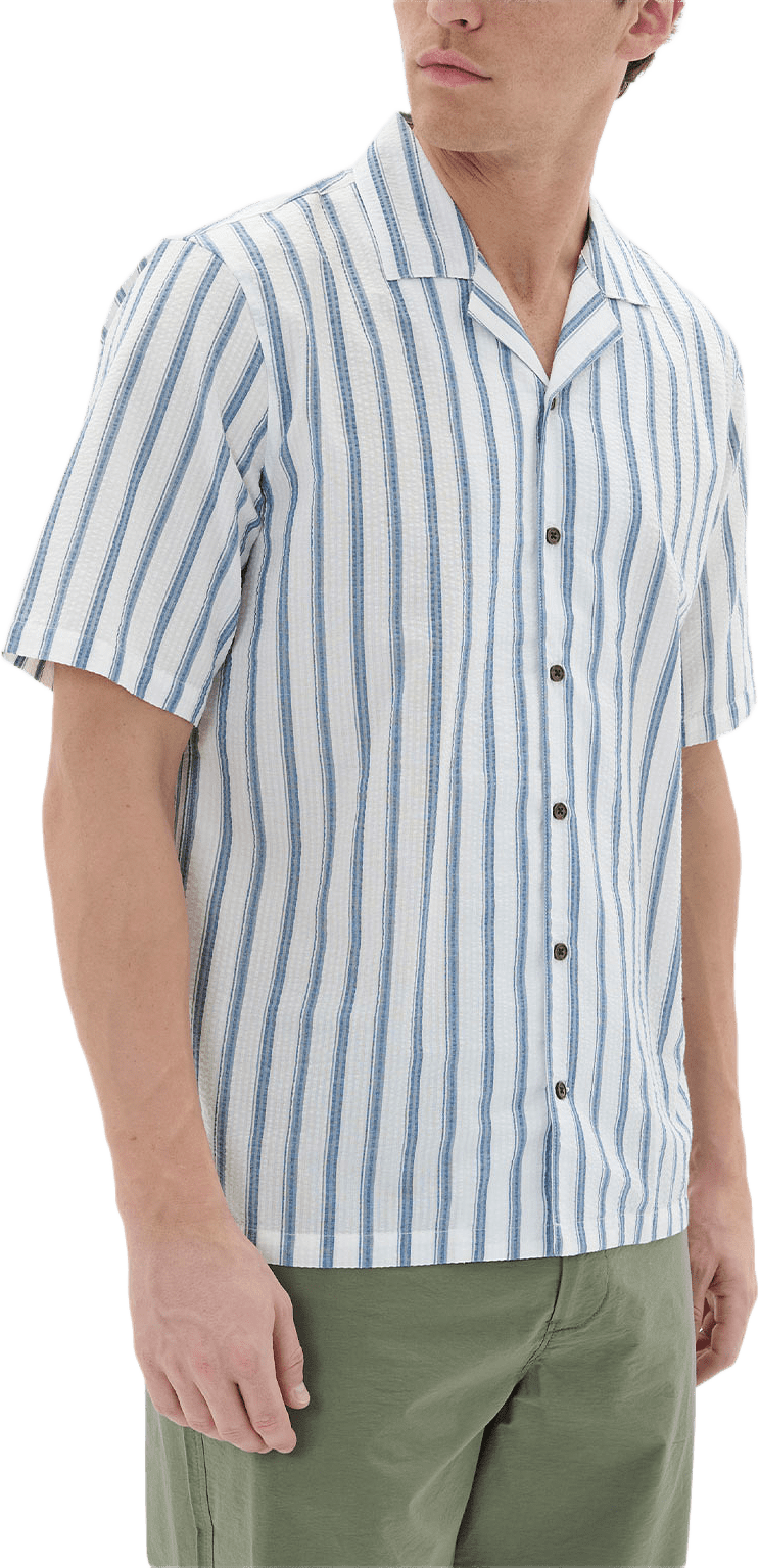 Klampo Shirt, från Matinique, i färgen Blue Fusion.