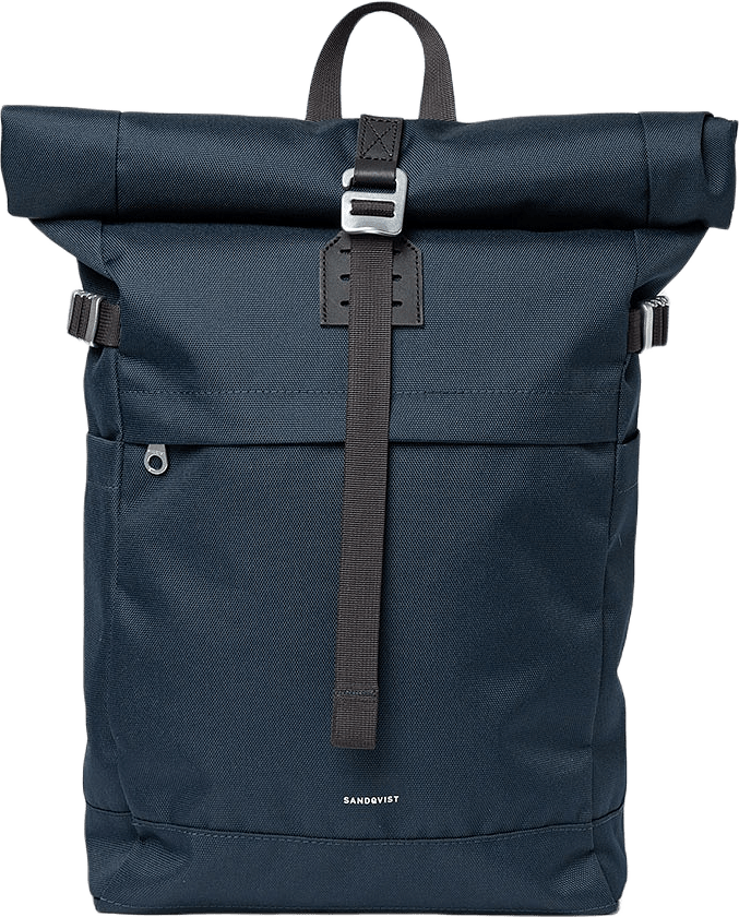 Icon Rolltop Backpack M, från Sandqvist, i färgen Navy With Black Leather.