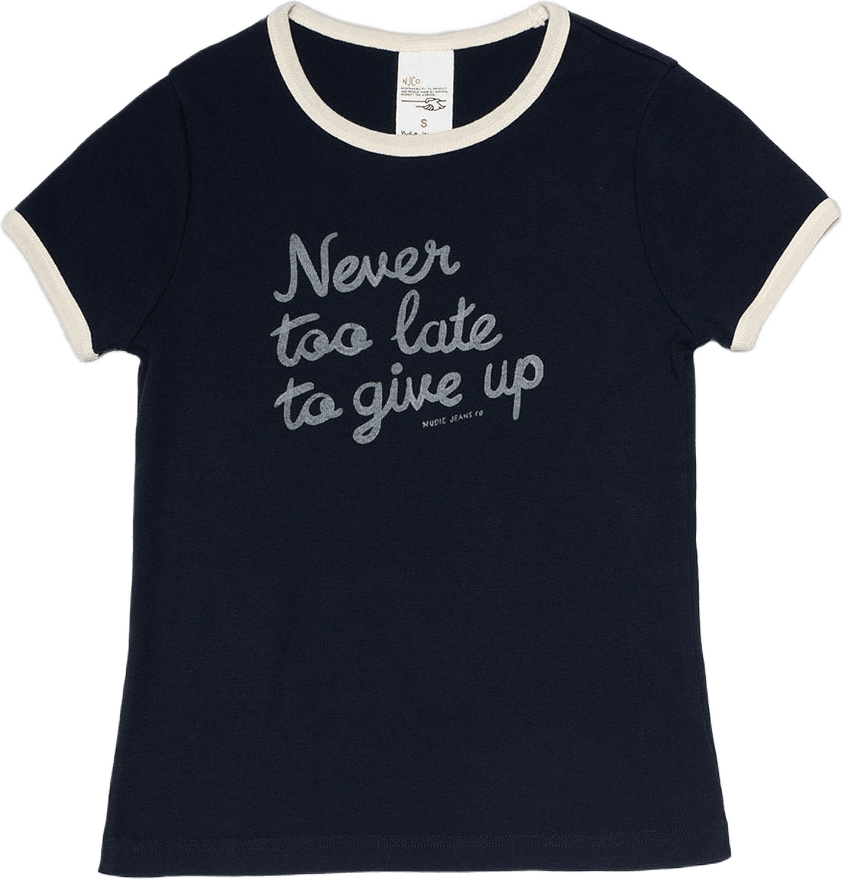 Eve Ringer Too Late T-Shirt Blueberry, från Nudie Jeans, i färgen Blueberry.