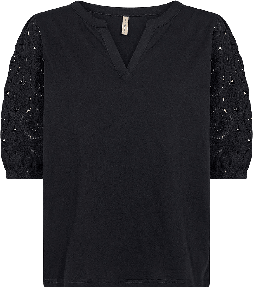 Sc-Shena 2 T-Shirt, från Soyaconcept, i färgen Black.