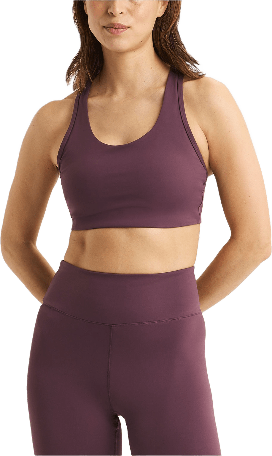 Legacy Sportsbra, från Röhnisch, i färgen Huckleberry.