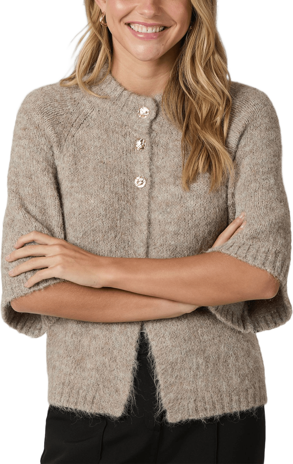 Benuta Fluffy Knit Cardigan, från Neo Noir, i färgen Beige Melange.