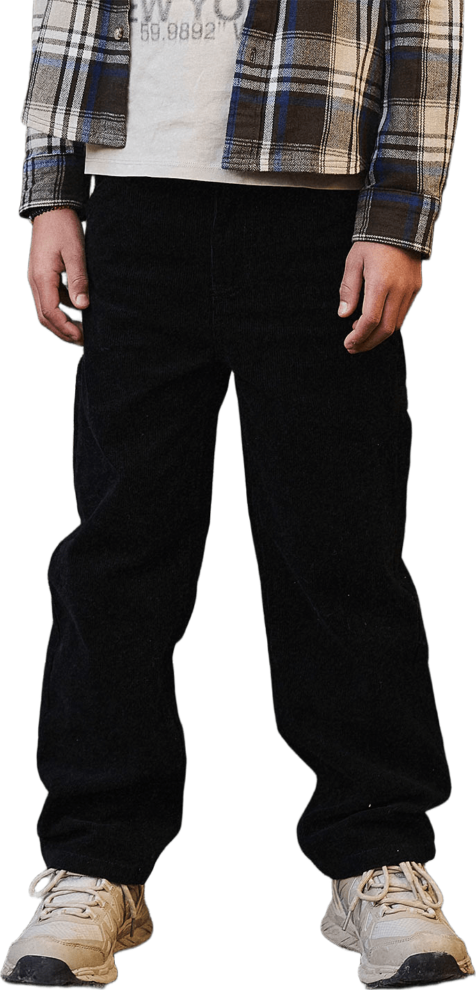 Nkmryan Straight Cord Pant 1995-Cy N, från Name It, i färgen Black.