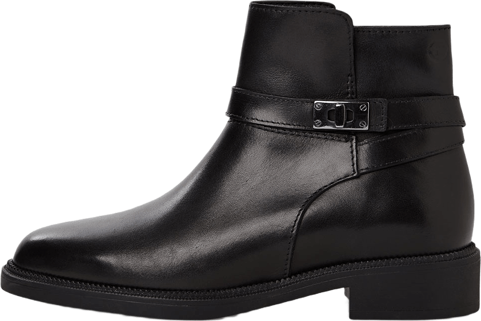 Stövlar, från Tamaris, i färgen Black.