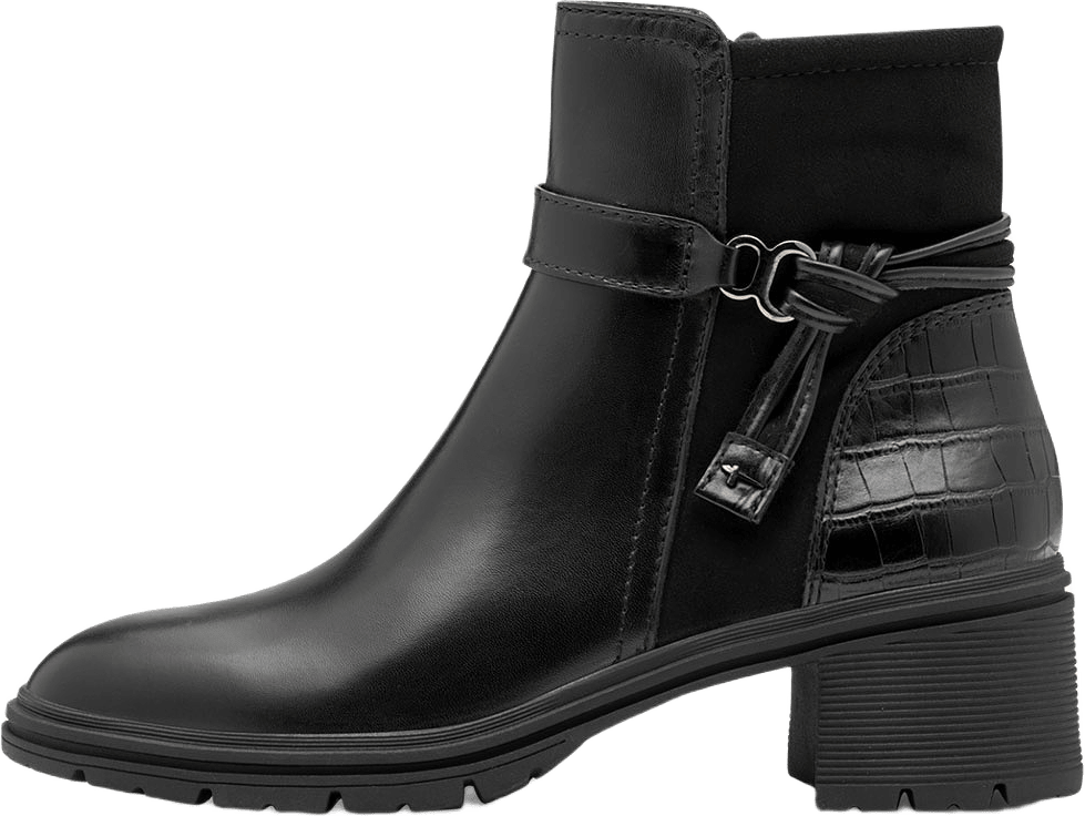 Stövlar, från Tamaris, i färgen Black.