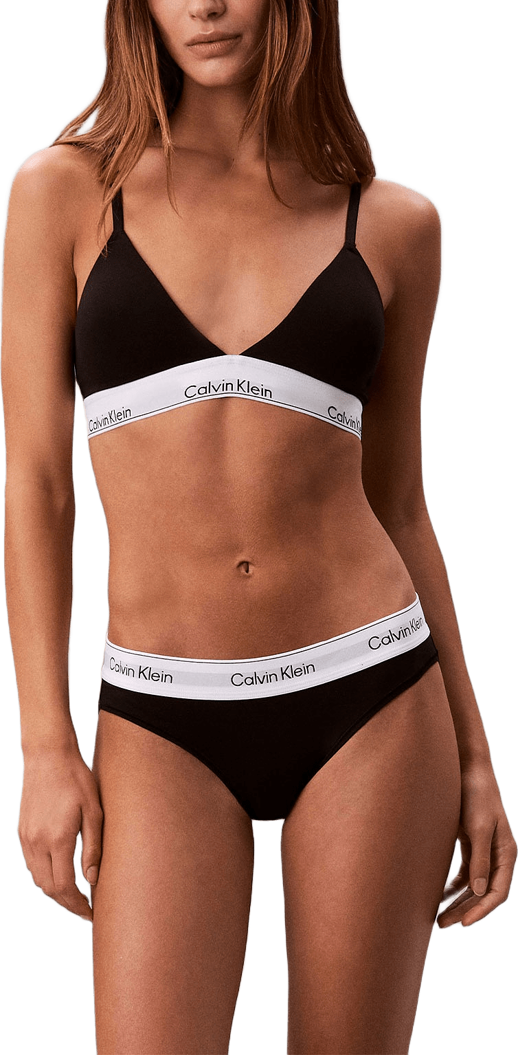 Trosa i Bikini/brief modell i skön Bomull & modal blandning, från Calvin Klein, i färgen Black.