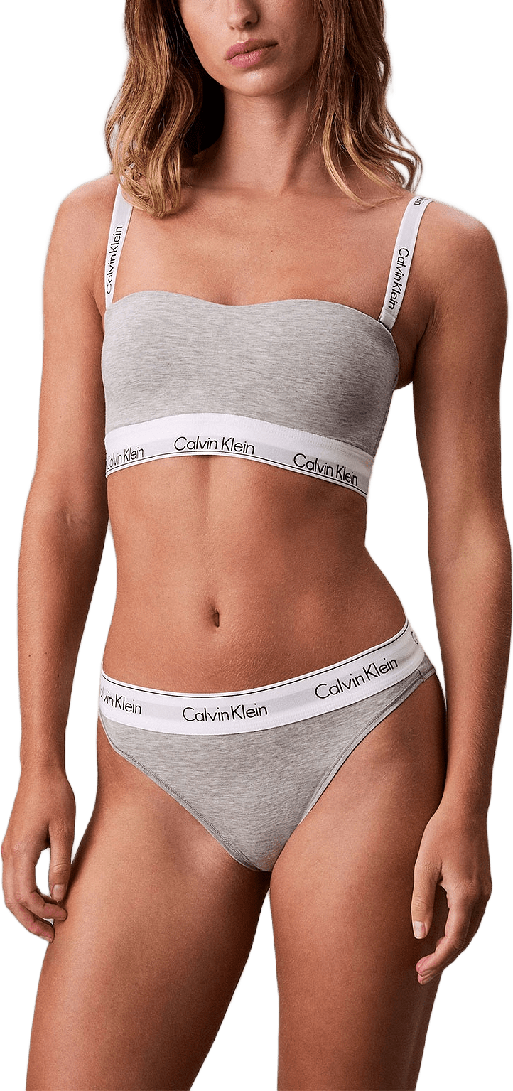 Trosa i High Leg Tanga modell i skön Bomull & modal blandning, från Calvin Klein, i färgen Grey Heather.